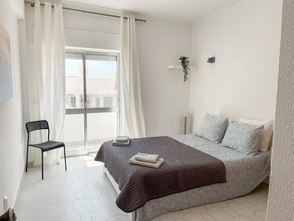 Sunny House Albufeira Apartment ภายนอก รูปภาพ